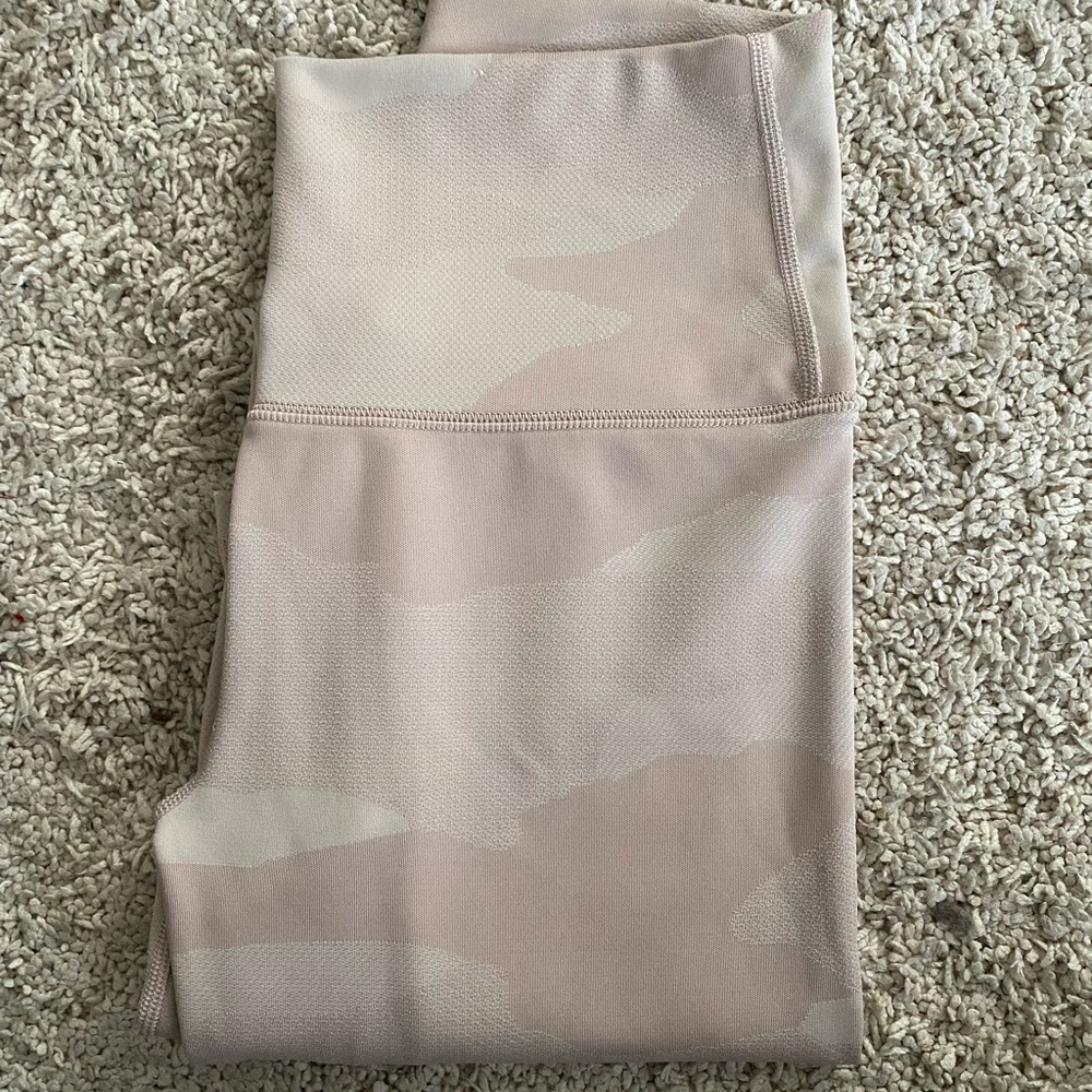 Offline Aerie Camo Leggings